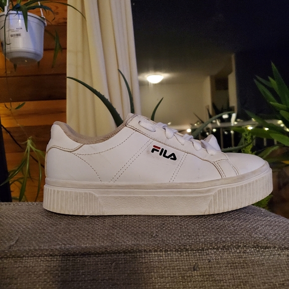 FILA shoes - Picture 5 of 6